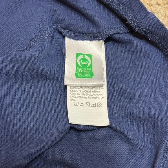 2 piece/$12 Pink Paris Graphic and Navy Constellations Kids T-Shirt Size L 10-11 - Picture 8 of 9